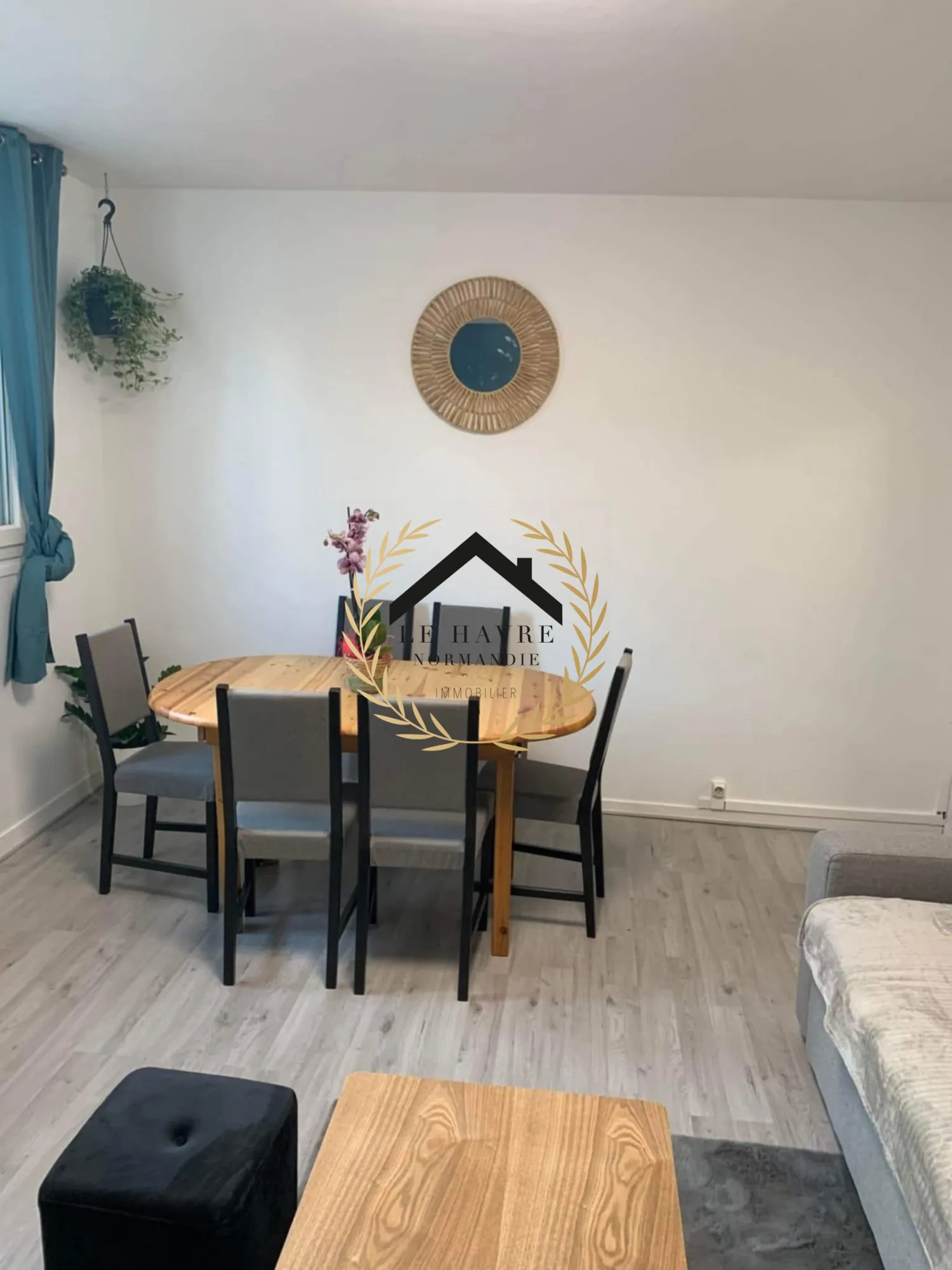 Belle appartement rénové avec parking au Havre Saint Joseph / Perrey 