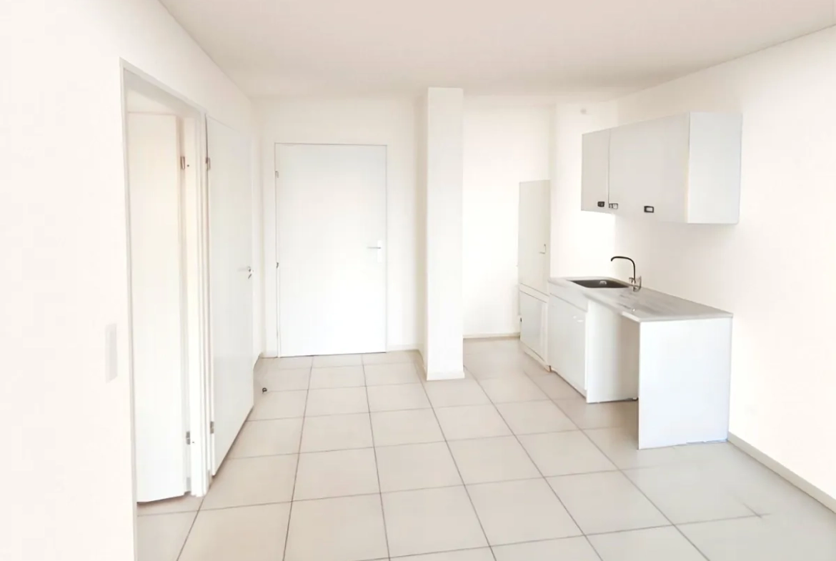 Appartement T2 de 38m² avec terrasse à Marseille 3ème – Opportunité d’investissement 