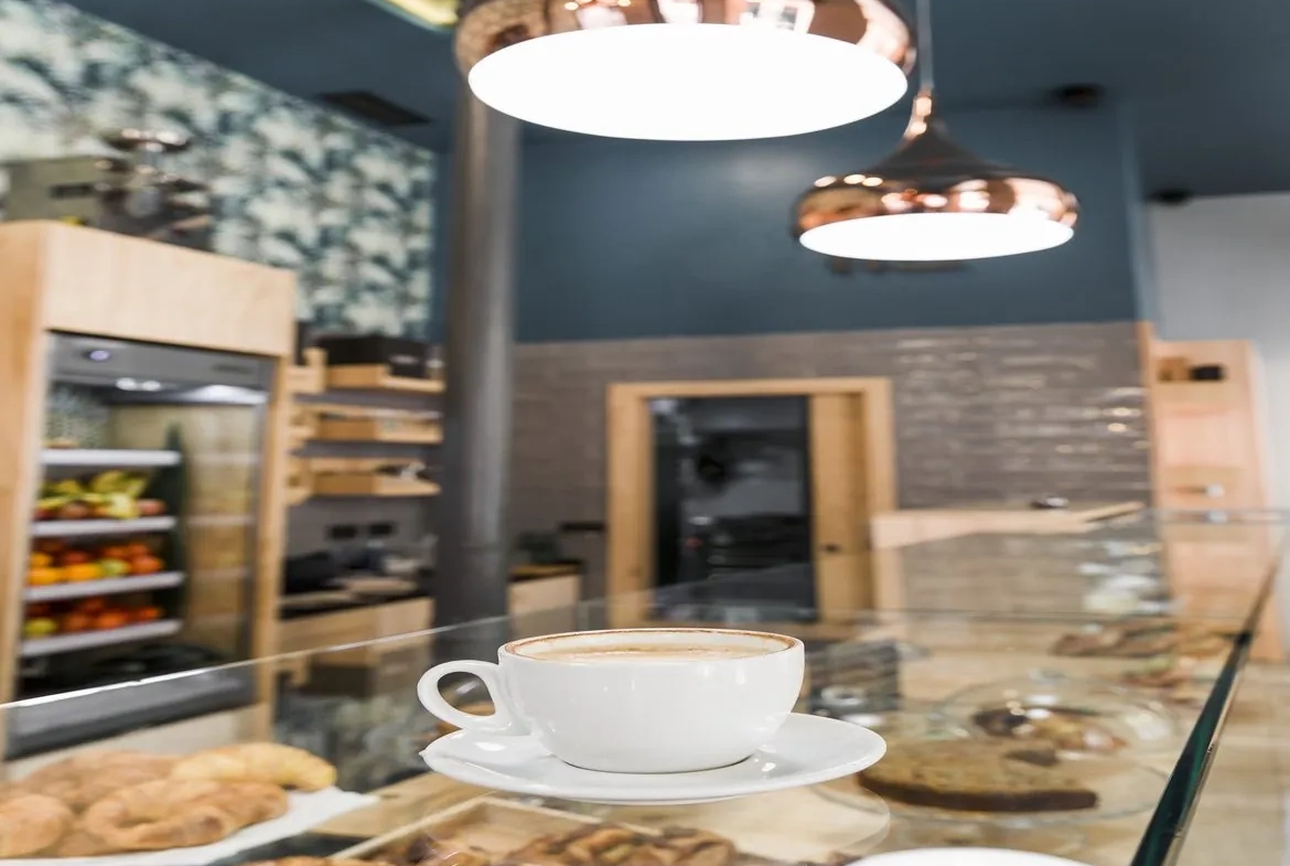 Vente d’un restaurant et boulangerie clé en main à Vallorbe, Suisse 