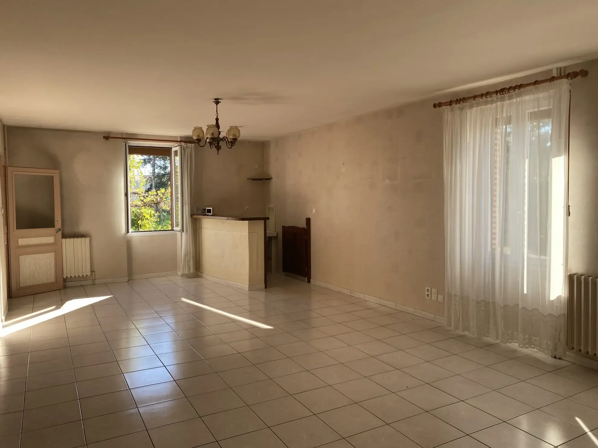Maison à vendre à Albi de 148 m² avec jardin piscinable et 4 chambres 