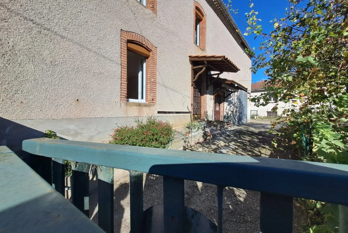 Maison à vendre à Albi de 148 m² avec jardin piscinable et 4 chambres 