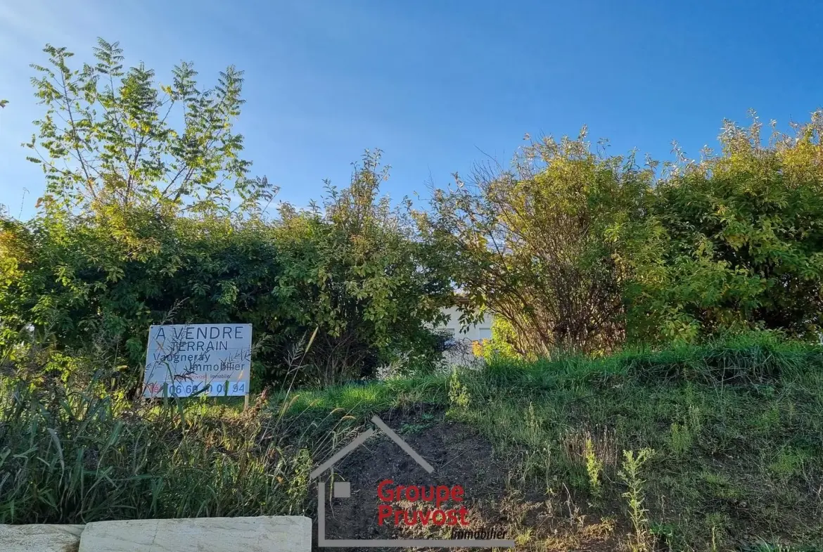 Terrain constructible de 586 m² à Saint Romain de Popey avec vue panoramique 