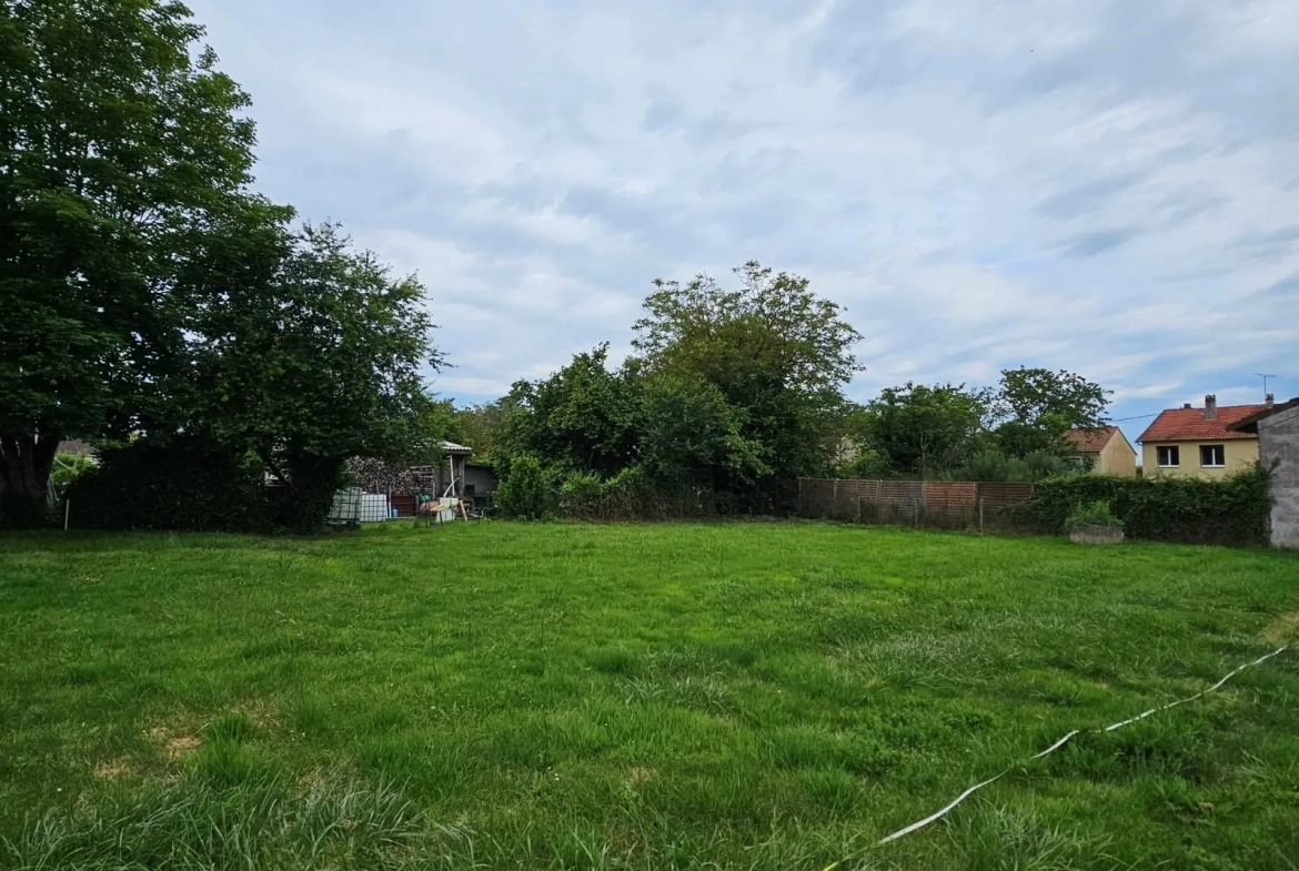 Maison avec suite parentale à Razac-sur-l'Isle - 3 chambres et terrain de 700 m² 