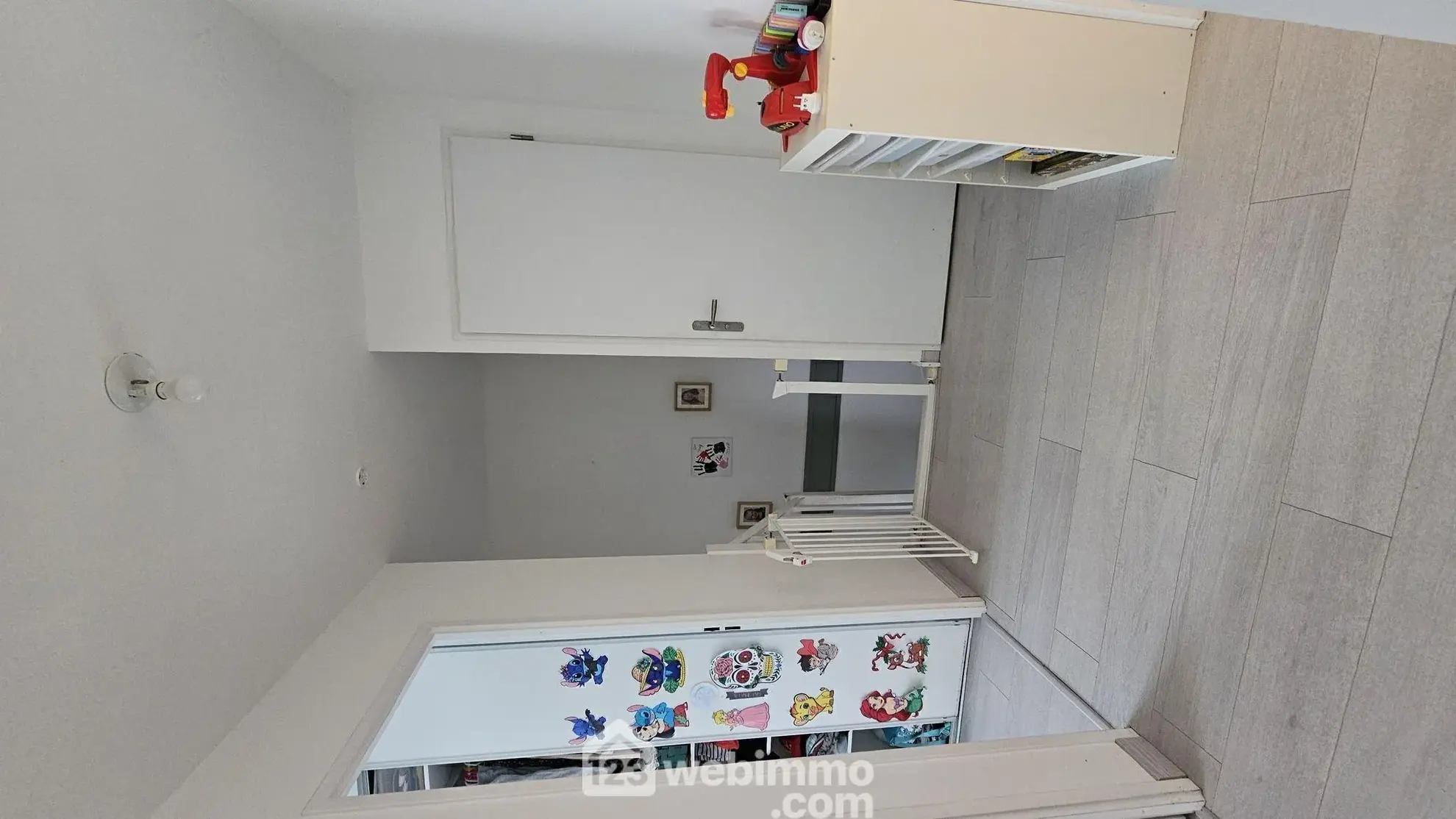 Maison à vendre de 90m² à Pringy, proche des commerces avec jardin et garage 