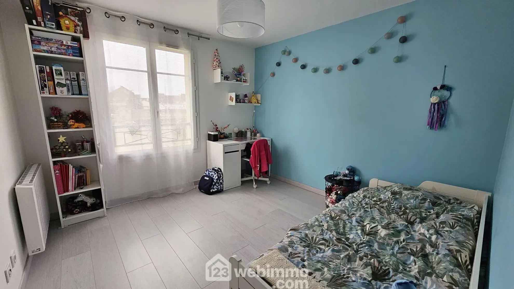 Maison à vendre de 90m² à Pringy, proche des commerces avec jardin et garage 