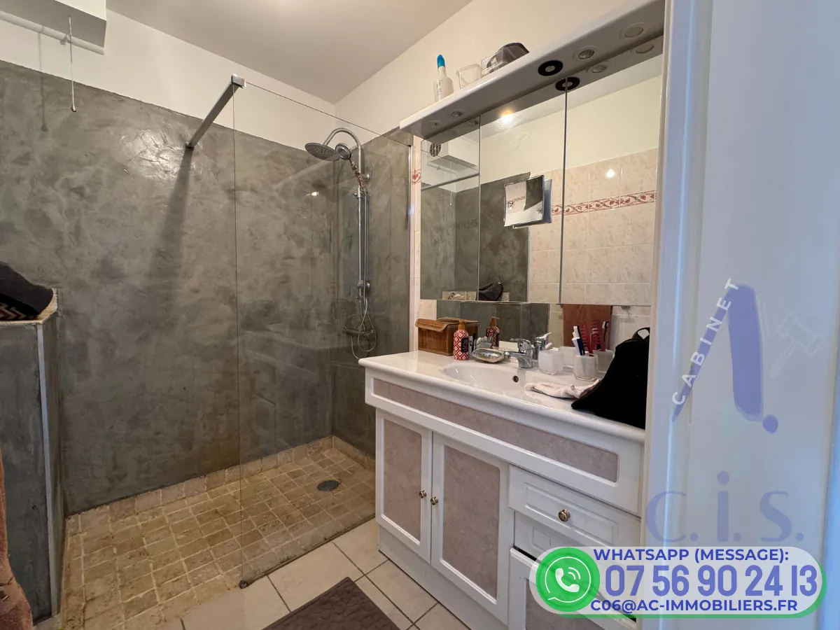 Appartement 3 pièces à vendre à Six Fours-les-Plages, proche centre 