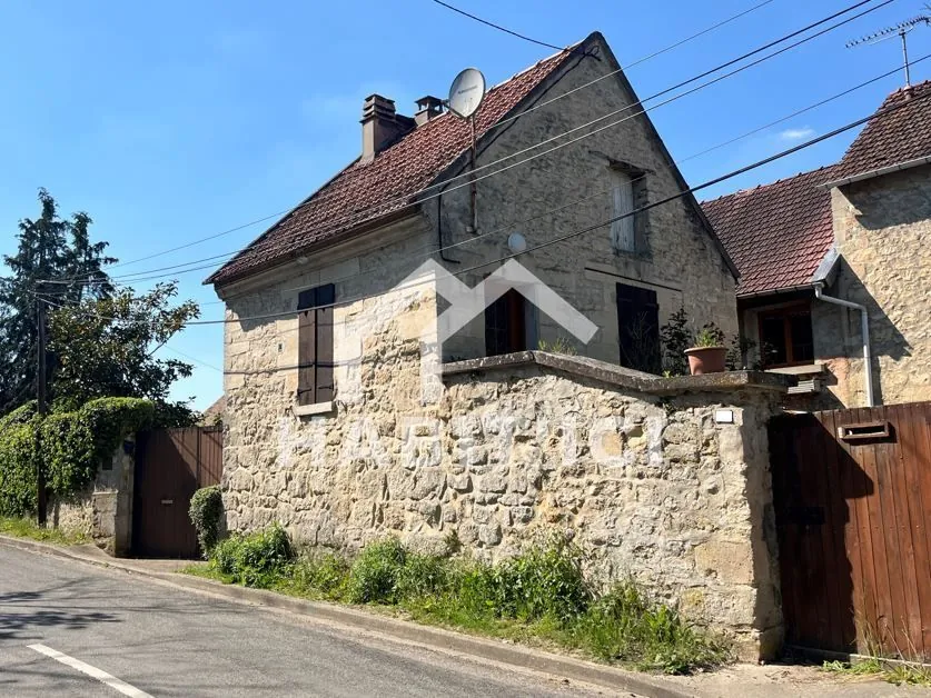 Maison en pierre rénovée de 3 pièces à Labbéville proche de l’Isle-Adam 