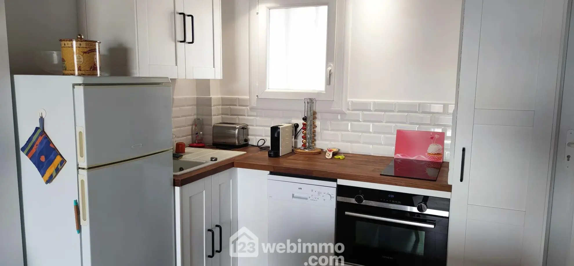 Appartement de 44 m² avec balcon à Saintes-Maries-de-la-Mer – Vue village 