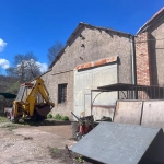 Entrepôt ou local industriel de 220m² à Saignon avec parking et climatisation