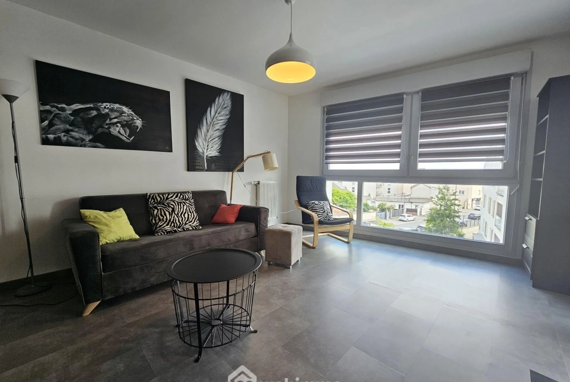 Appartement 2 pièces de 45 m² à Reims avec parking et loggia 