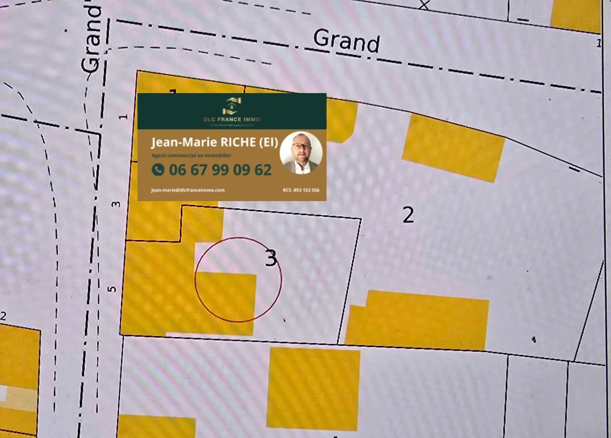 Grande maison mitoyenne à Bazuel avec terrain et dépendance – Projet de rénovation à 66 000 € 