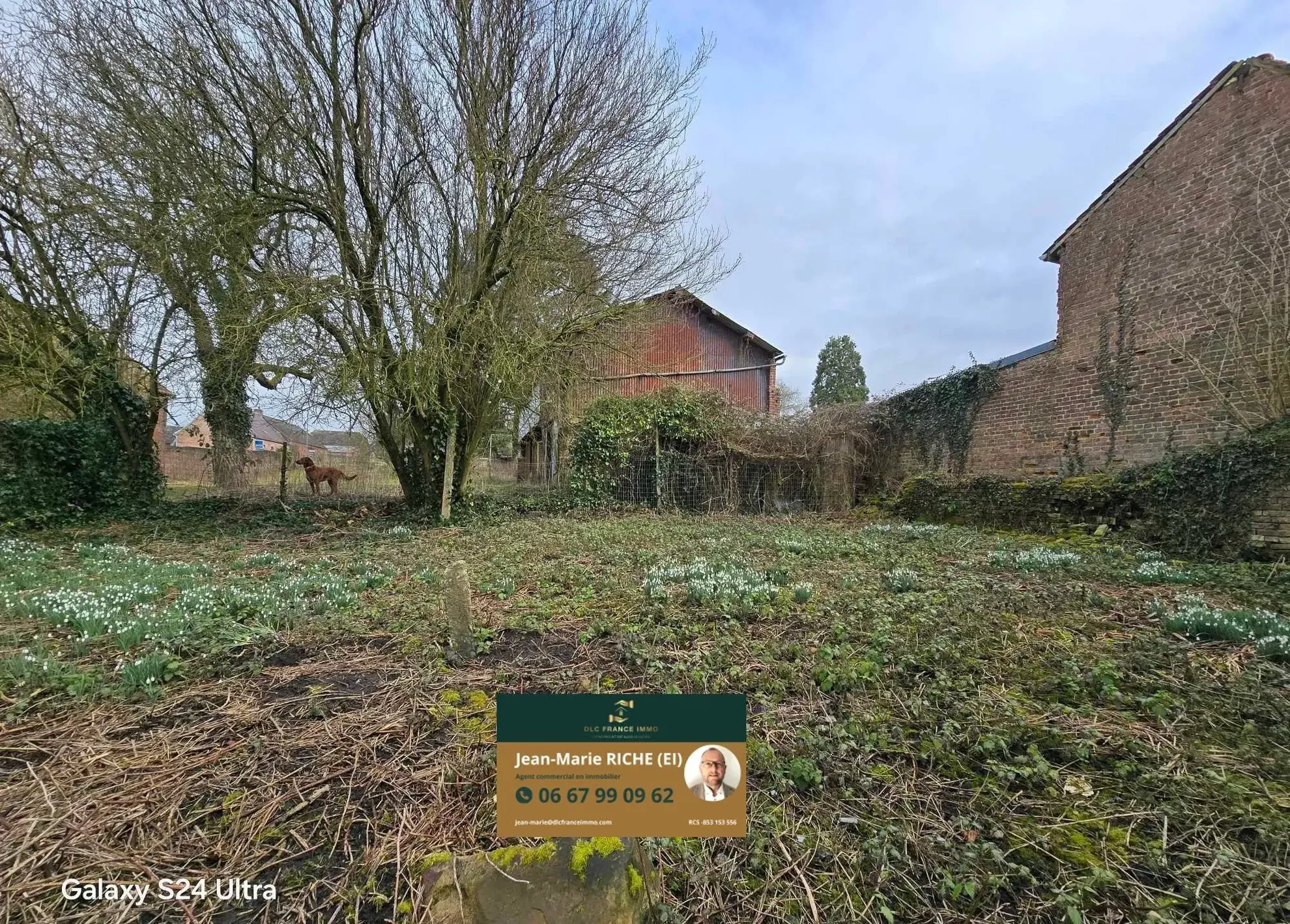 Grande maison mitoyenne à Bazuel avec terrain et dépendance – Projet de rénovation à 66 000 € 