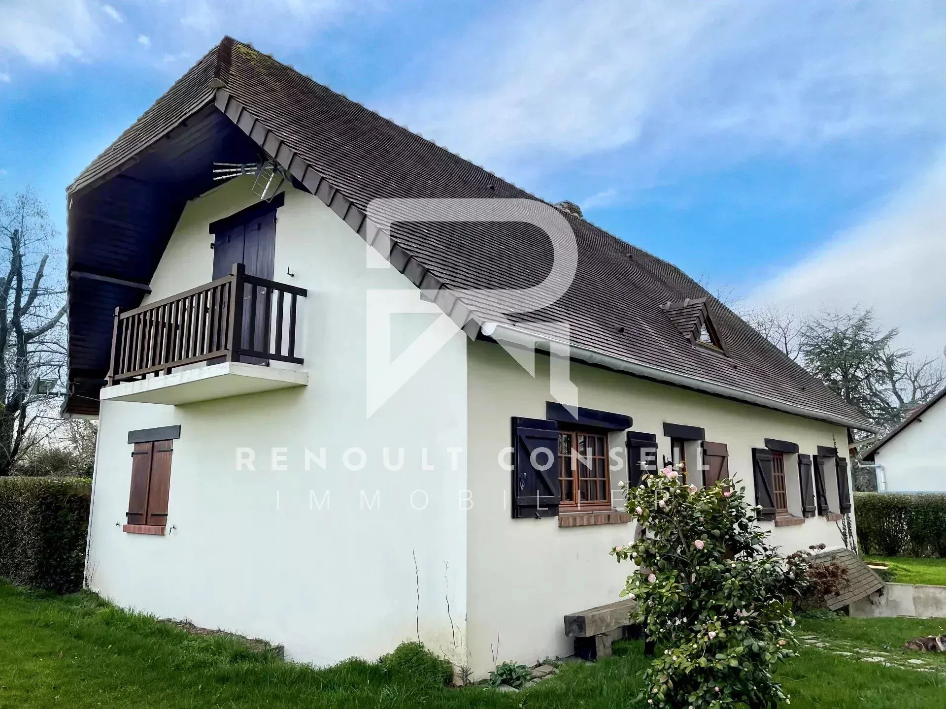 Maison individuelle avec grand terrain et sous-sol à Clères 