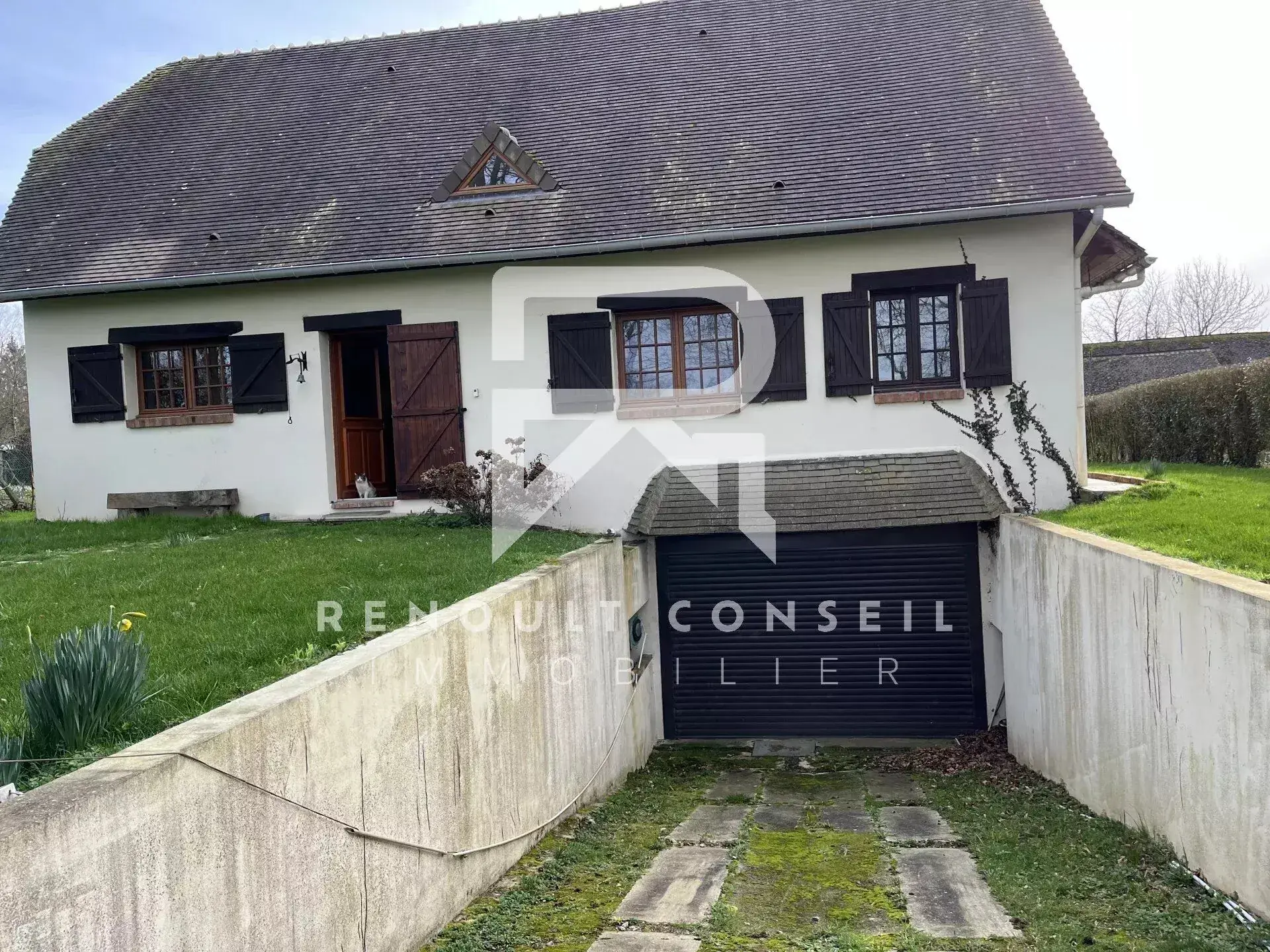 Maison individuelle avec grand terrain et sous-sol à Clères 