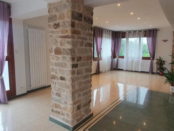 Maison rénovée avec 2 logements et jardin à Fontenay - Idéal investisseurs et familles