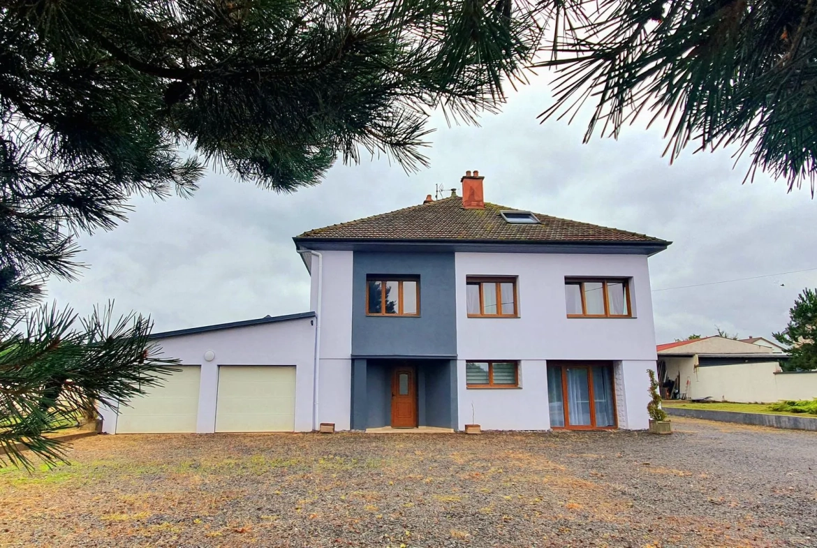 Maison rénovée avec 2 logements et jardin à Fontenay - Idéal investisseurs et familles 