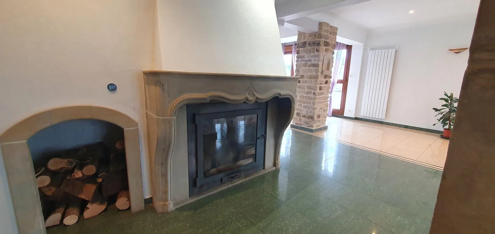Maison rénovée avec 2 logements et jardin à Fontenay - Idéal investisseurs et familles 