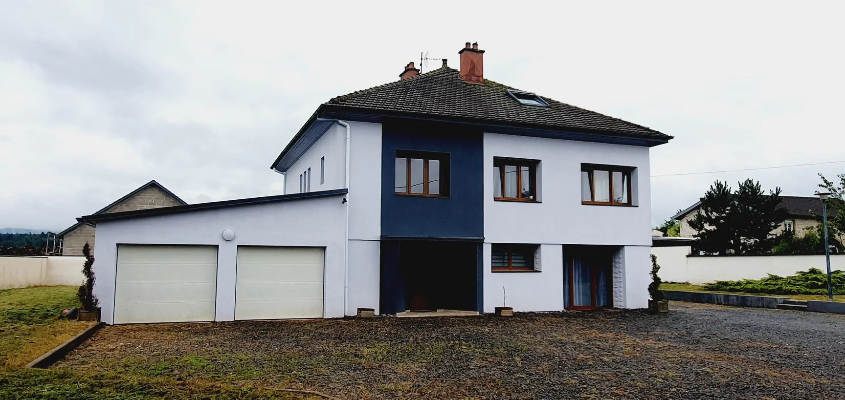 Maison rénovée avec 2 logements et jardin à Fontenay - Idéal investisseurs et familles 