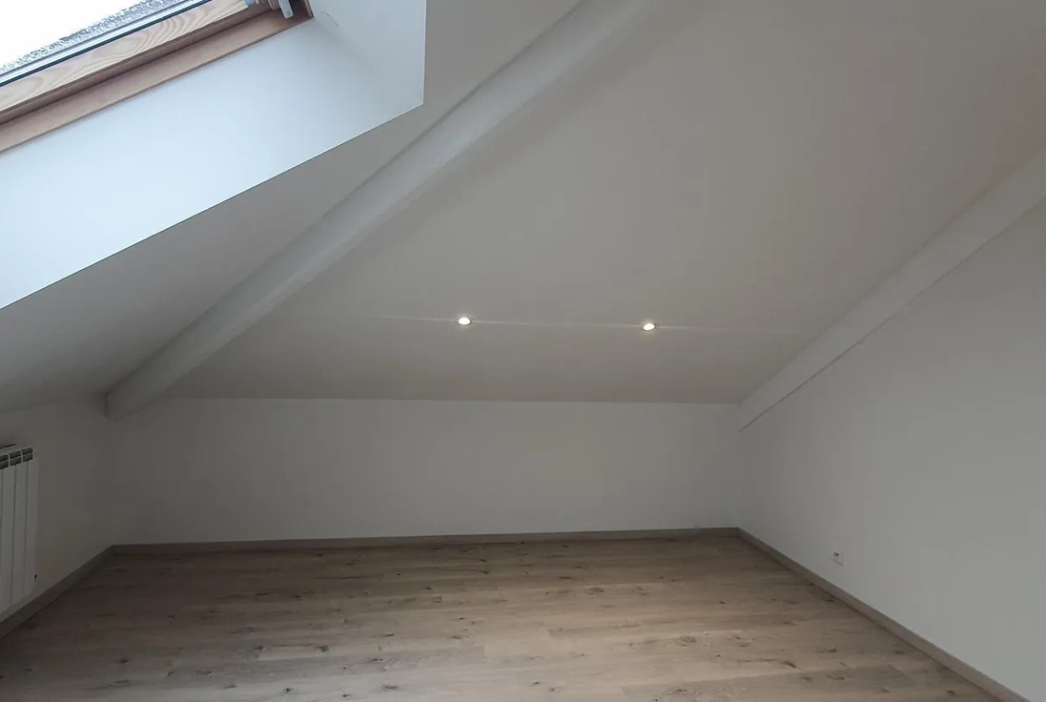 Maison rénovée avec 2 logements et jardin à Fontenay - Idéal investisseurs et familles 