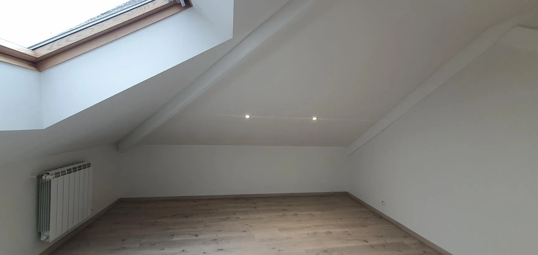 Maison rénovée avec 2 logements et jardin à Fontenay - Idéal investisseurs et familles 