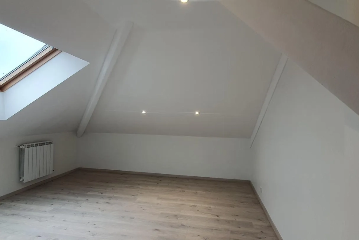 Maison rénovée avec 2 logements et jardin à Fontenay - Idéal investisseurs et familles 