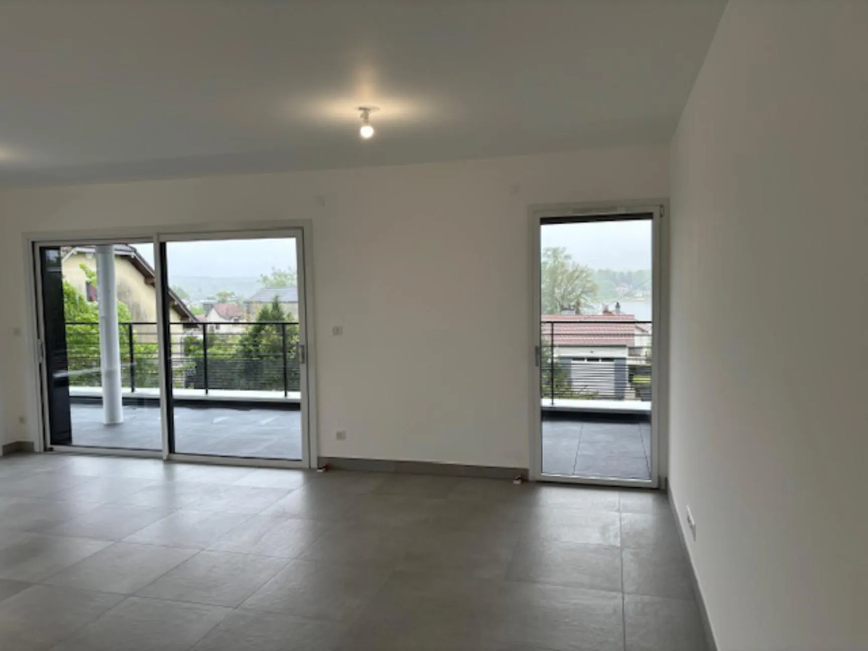 Vente d'un appartement de standing à Chaumousey - 32m² avec garage et terrasse 