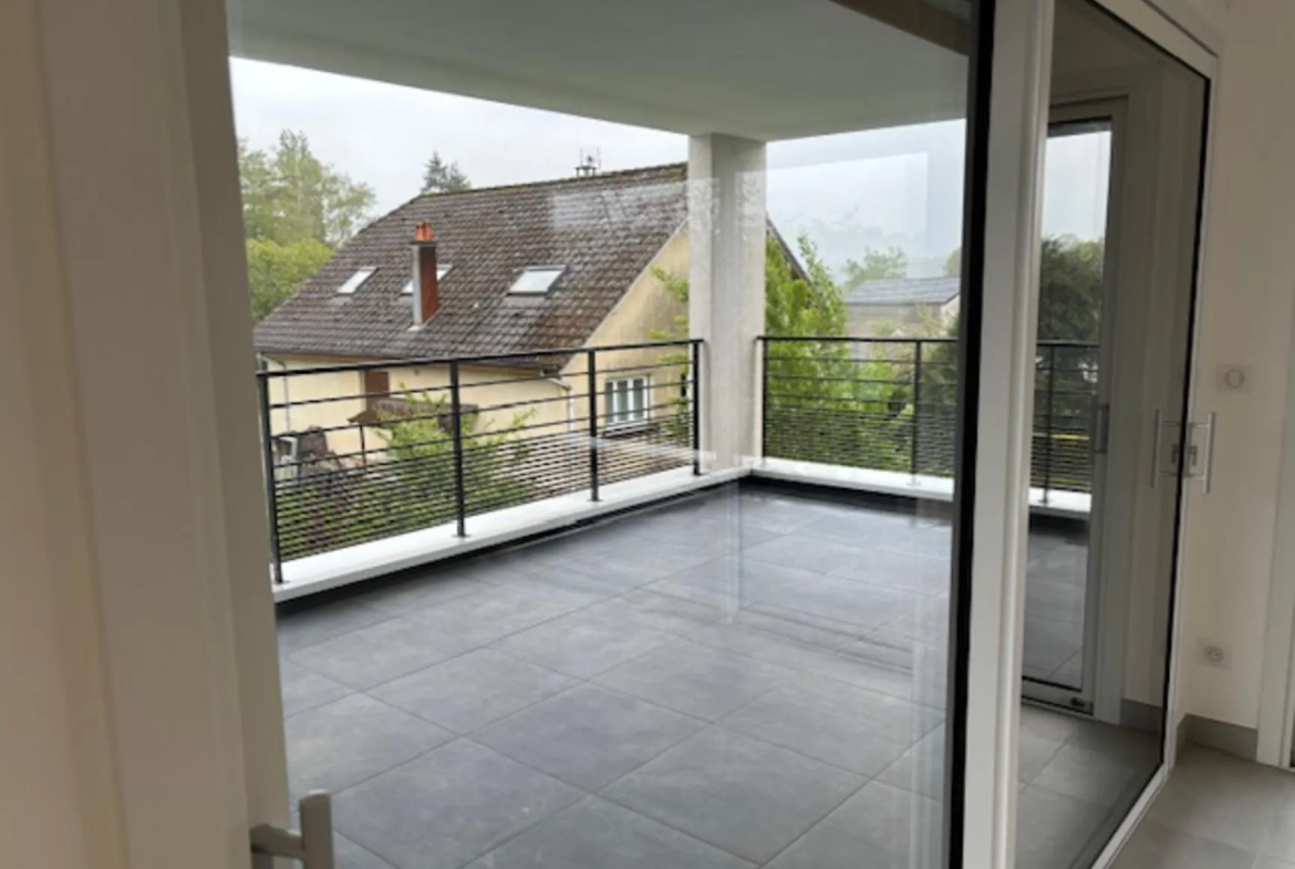 Vente d'un appartement de standing à Chaumousey - 32m² avec garage et terrasse 