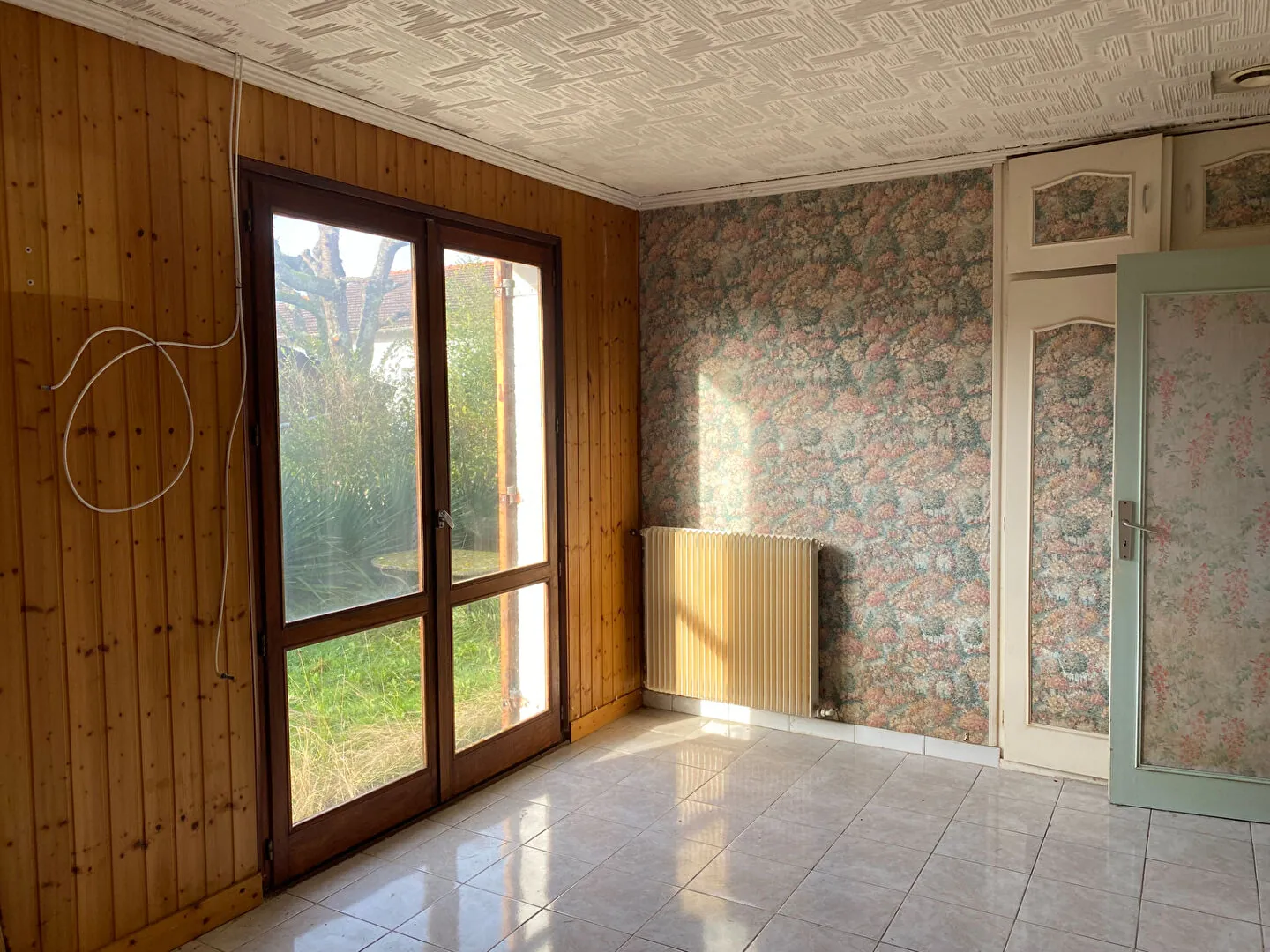 Maison à vendre à Billère avec 3 chambres, jardin et garage - Quartier du Golf 