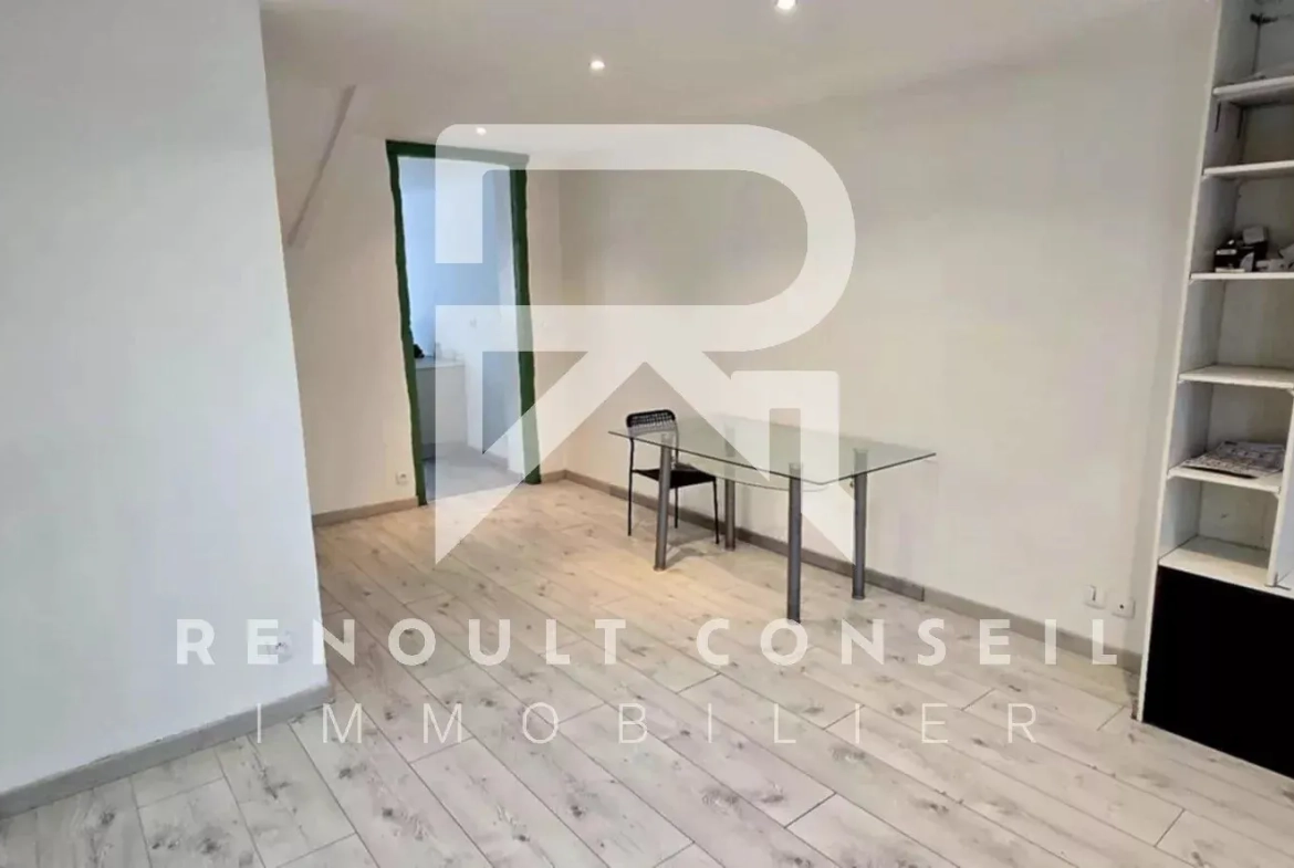 Maison de ville de 64 m² à Petit-Quevilly avec terrasse et potentiel locatif 