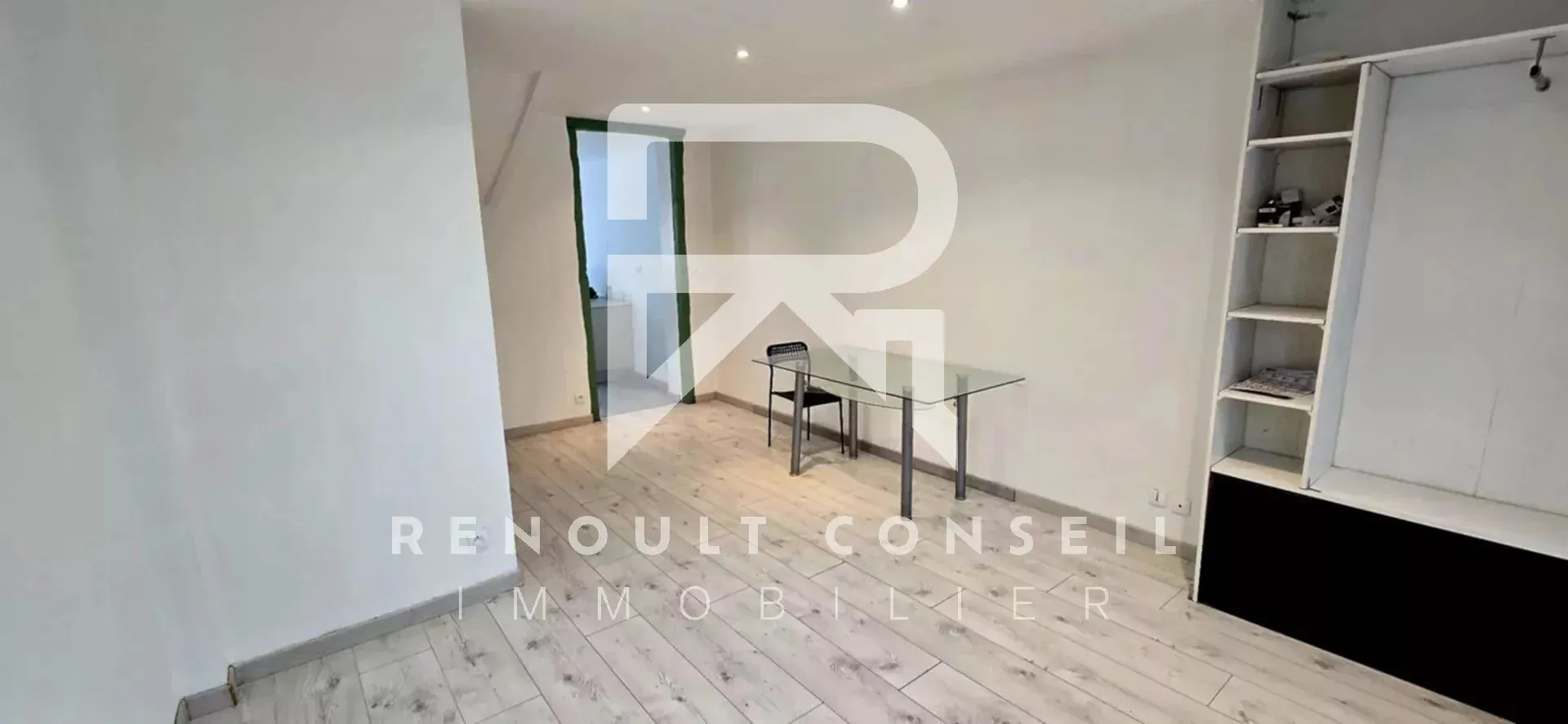 Maison de ville de 64 m² à Petit-Quevilly avec terrasse et potentiel locatif 