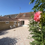 Maison de village à Moreuil avec jardin, dépendances et 3 chambres, proche d'Amiens
