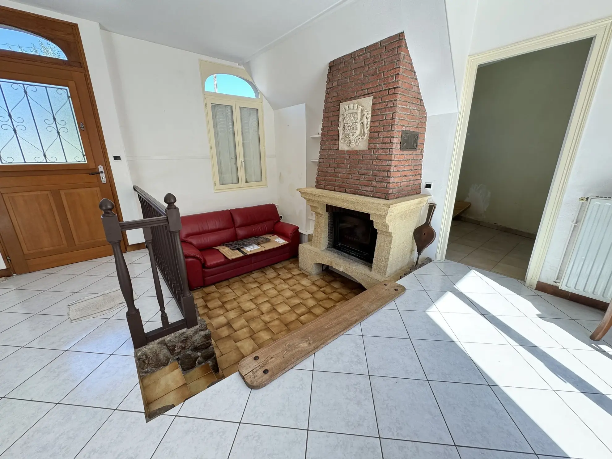 Maison de village à Moreuil avec jardin, dépendances et 3 chambres, proche d'Amiens 