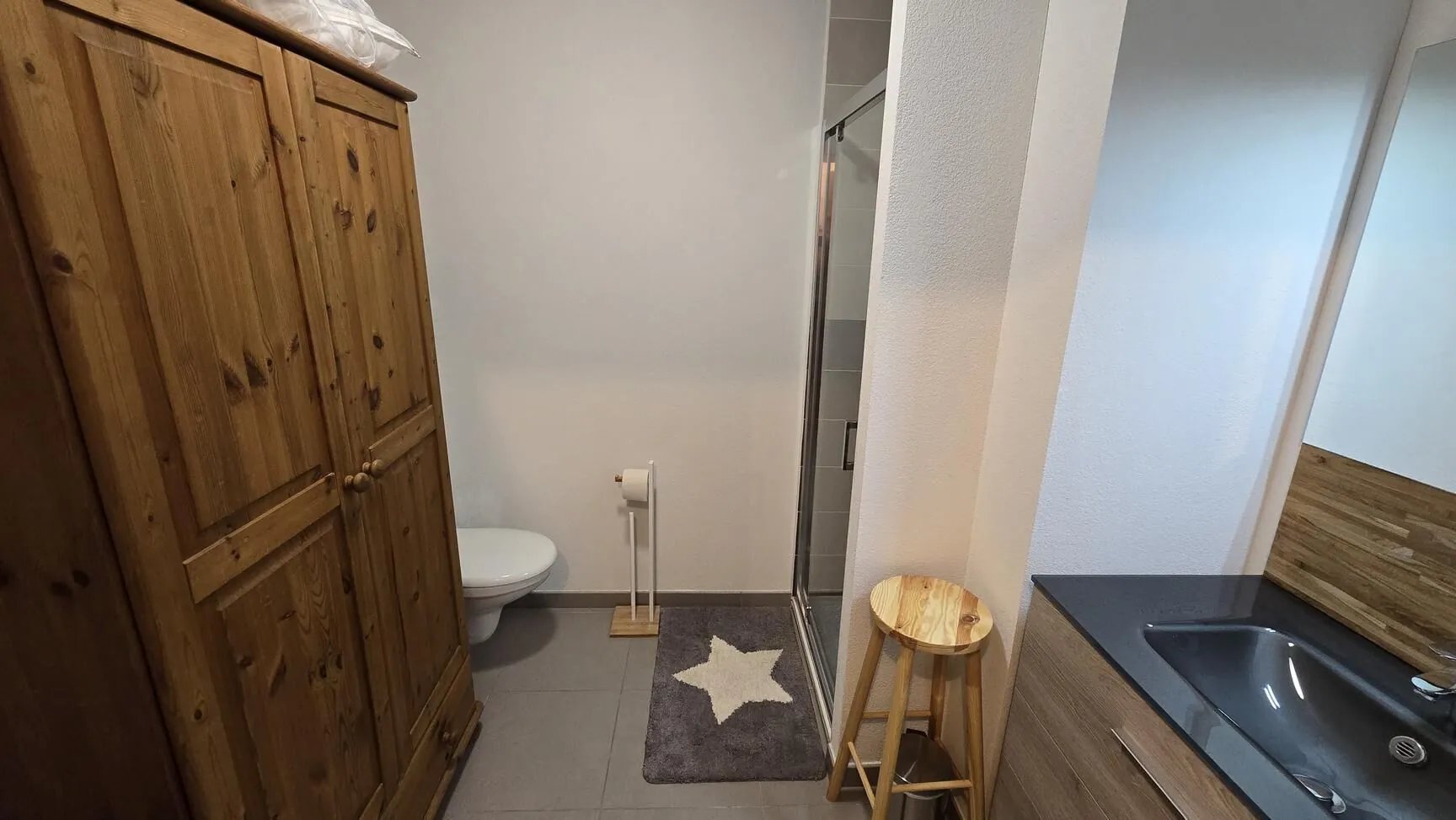 Appartement 2 pièces à vendre à Auris-en-Oisans avec terrasse et vue dégagée 