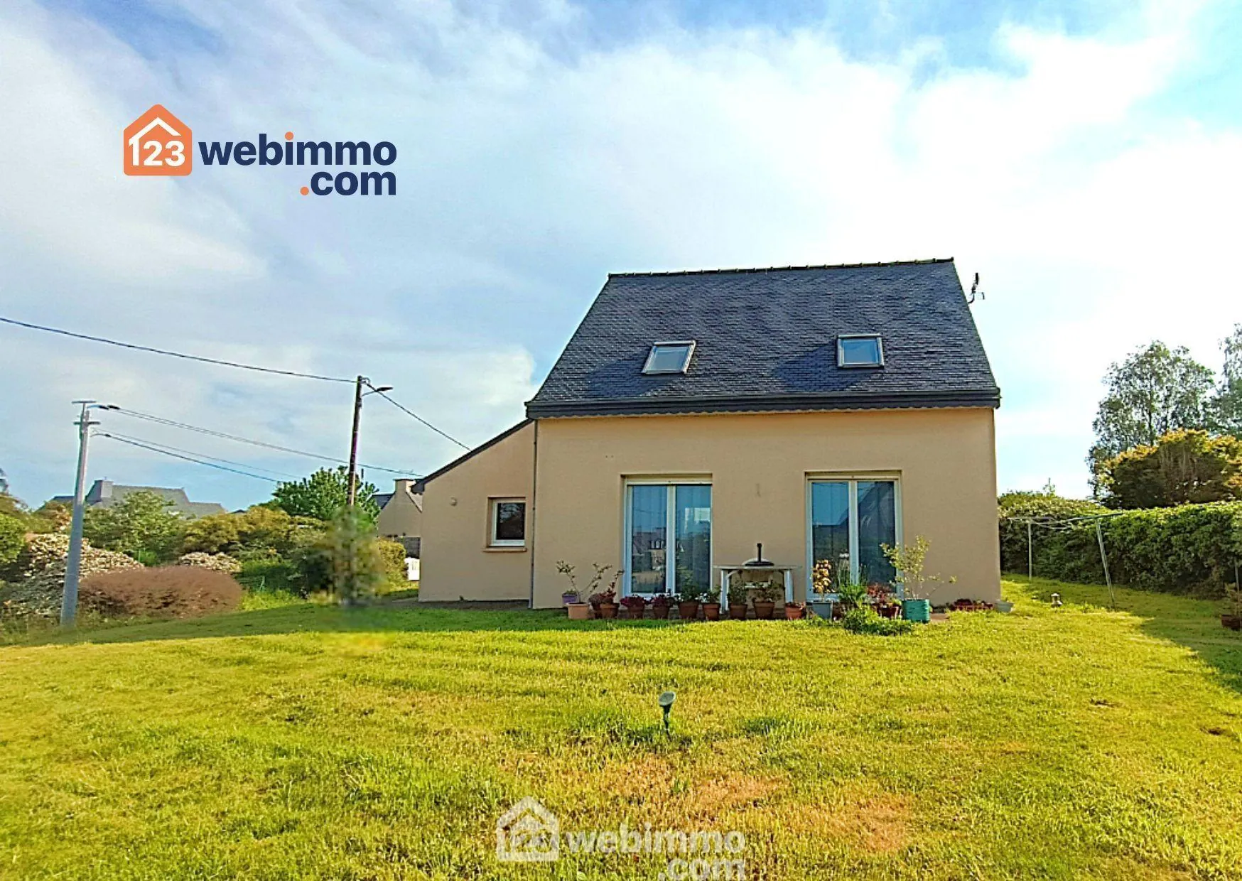 Maison de 74m² à Camlez avec locataire en place - Opportunité d'investissement 