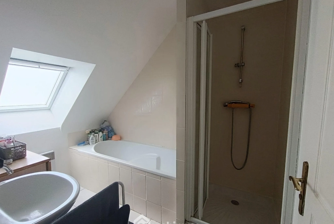 Maison de 74m² à Camlez avec locataire en place - Opportunité d'investissement 
