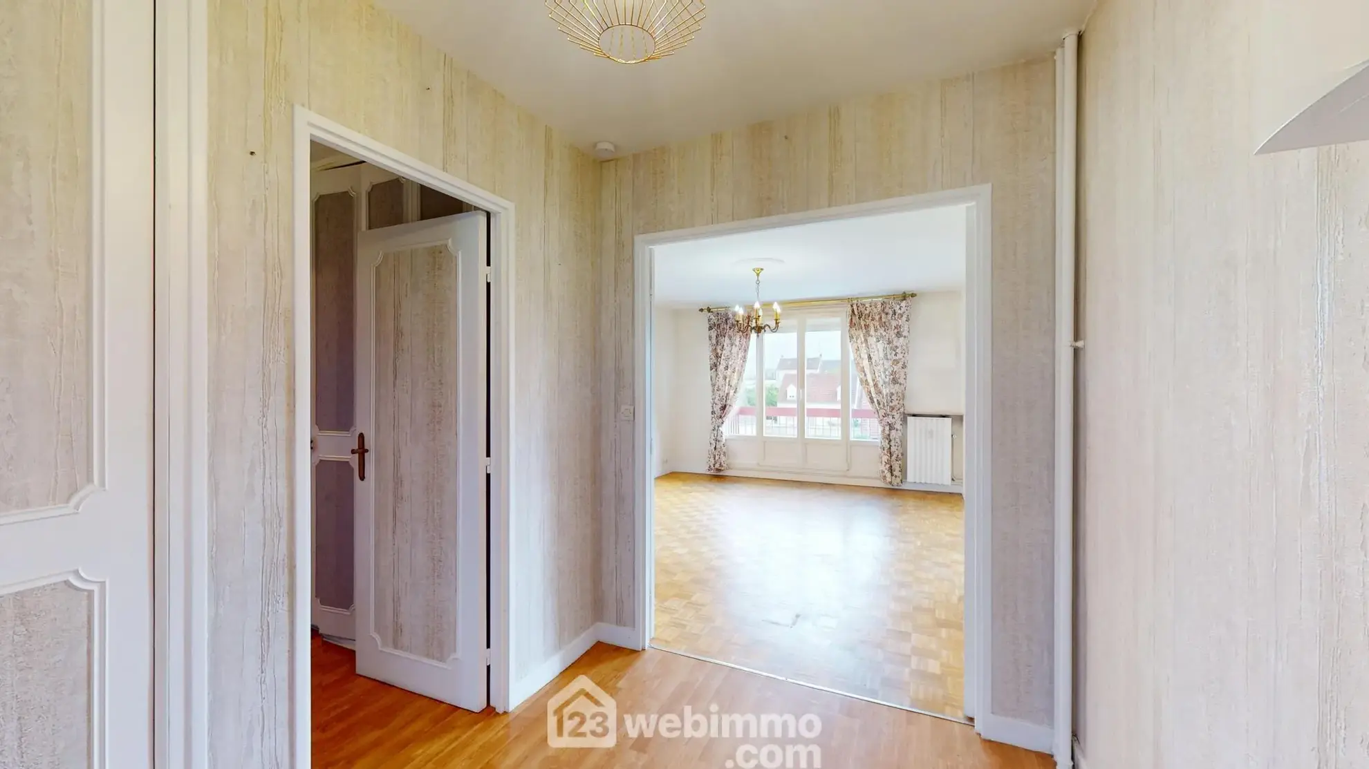 Appartement lumineux de 75m² avec balcon et garage à Margny-lès-Compiègne 