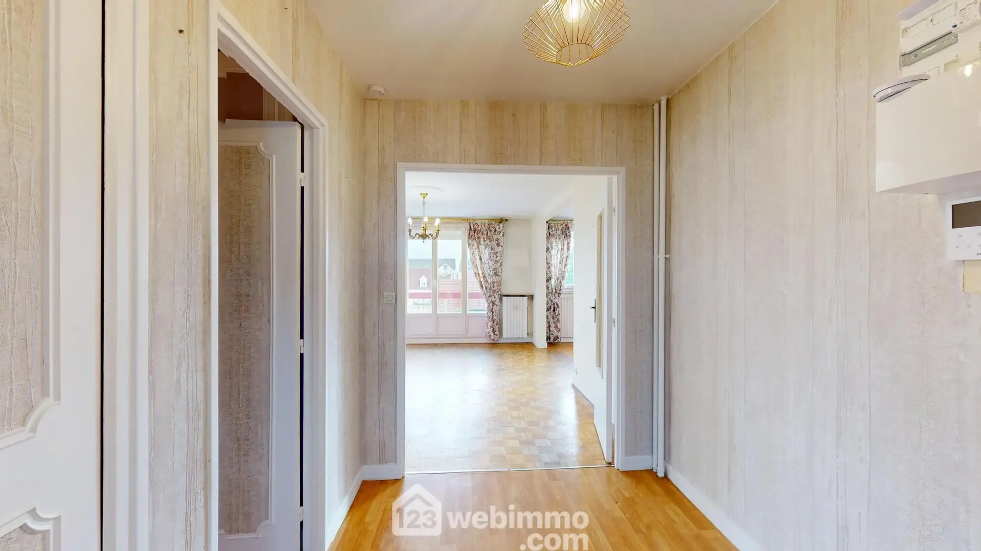 Appartement lumineux de 75m² avec balcon et garage à Margny-lès-Compiègne 