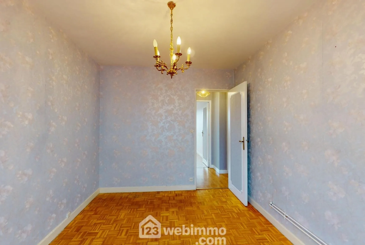 Appartement lumineux de 75m² avec balcon et garage à Margny-lès-Compiègne 