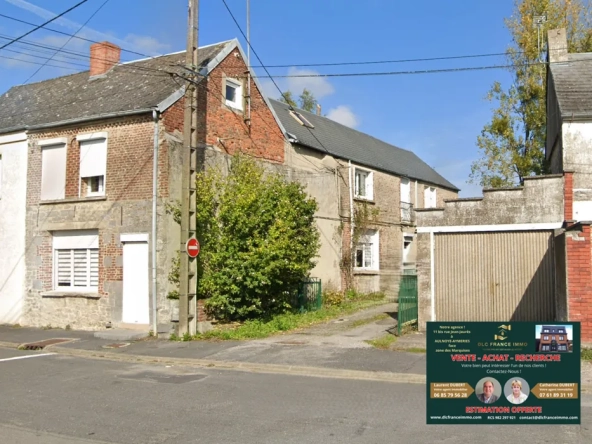 Grand ensemble immobilier à Leval avec deux maisons et terrain de 1000 m²