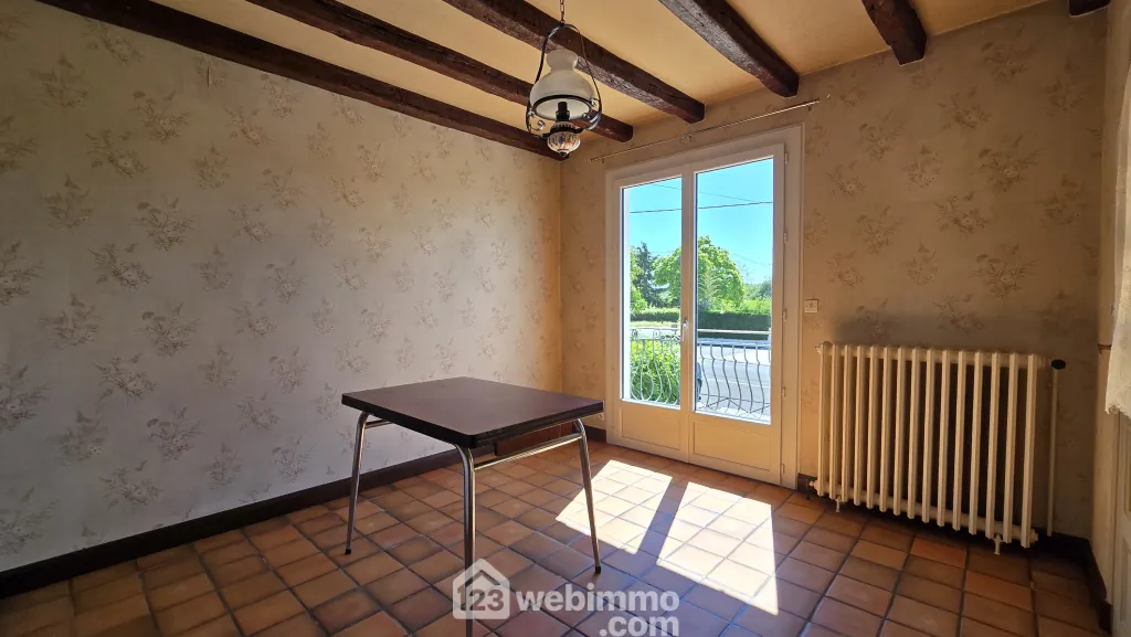 Maison familiale de 131 m2 à Mazerolles avec sous-sol et terrain clos 