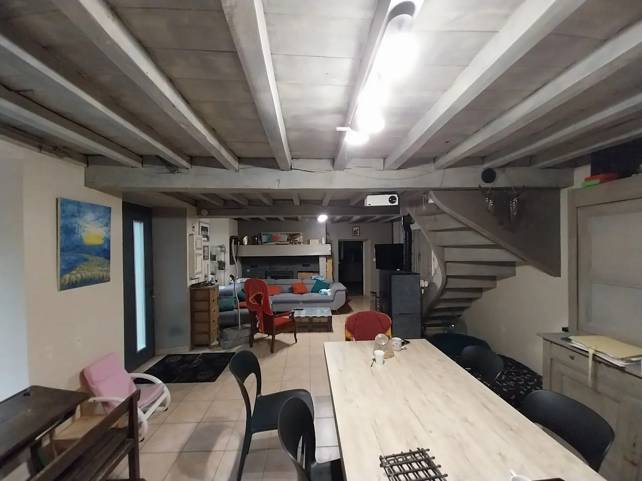 Maison chaleureuse de 145m² à Haut de Bosdarros avec jardin et dépendances 