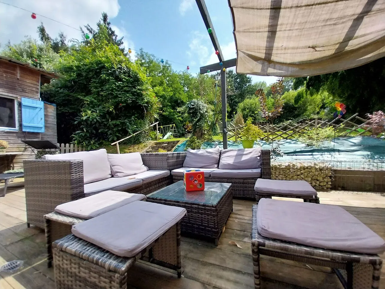 Maison chaleureuse de 145m² à Haut de Bosdarros avec jardin et dépendances 