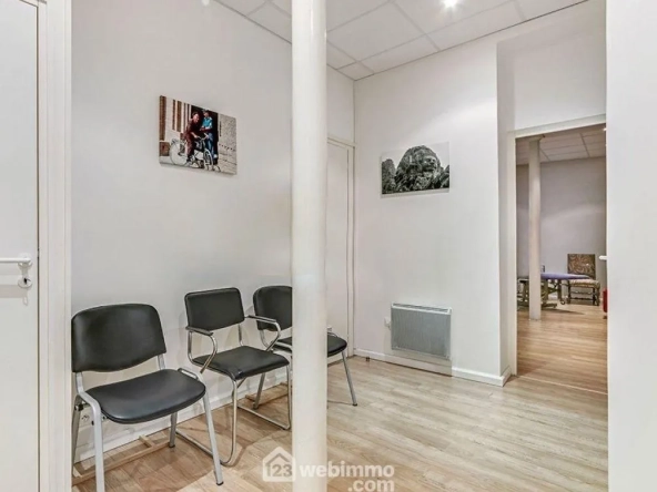 Local professionnel de 24 m² à vendre à Paris - Opportunité idéale pour professions libérales