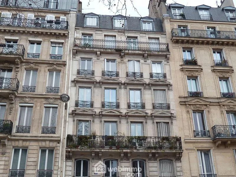 Local professionnel de 24 m² à vendre à Paris - Opportunité idéale pour professions libérales 