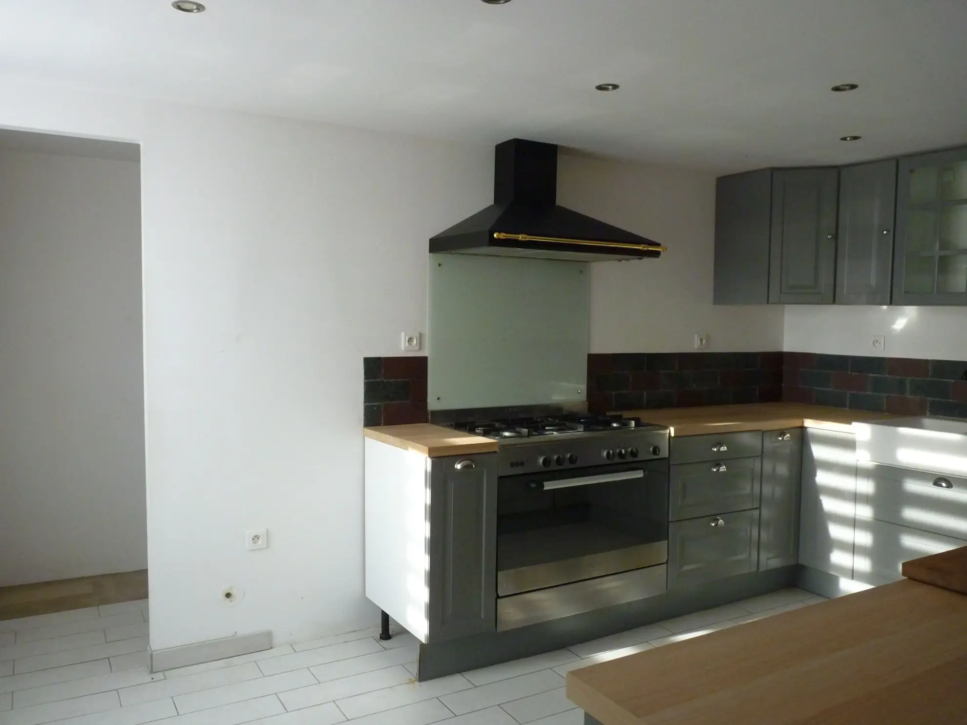 Maison 5 pièces avec jardin proche Novion Porcien à vendre 