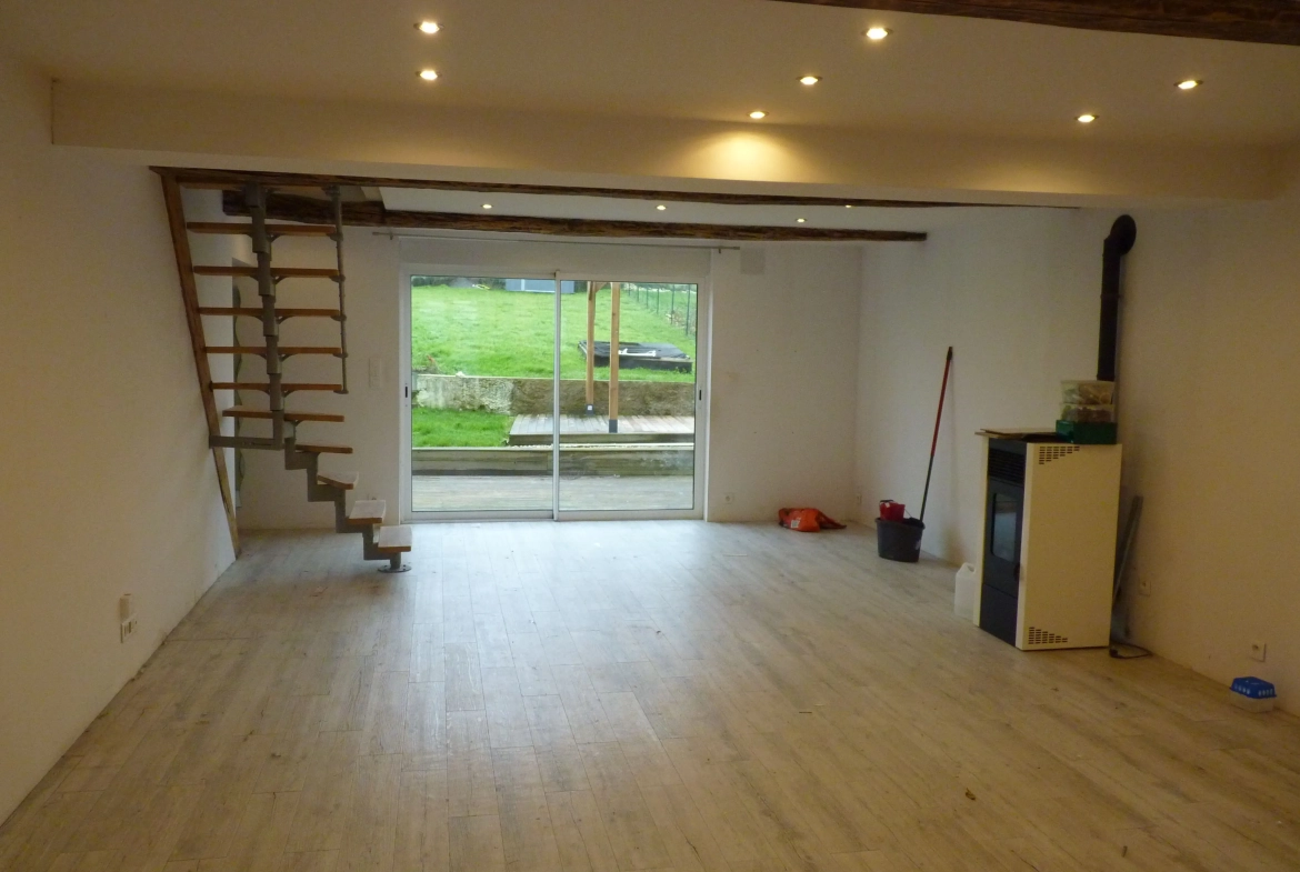 Maison 5 pièces avec jardin proche Novion Porcien à vendre 