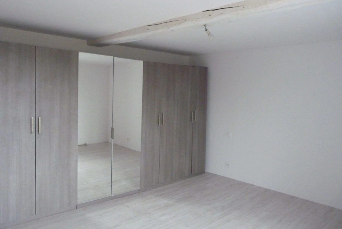 Maison 5 pièces avec jardin proche Novion Porcien à vendre 