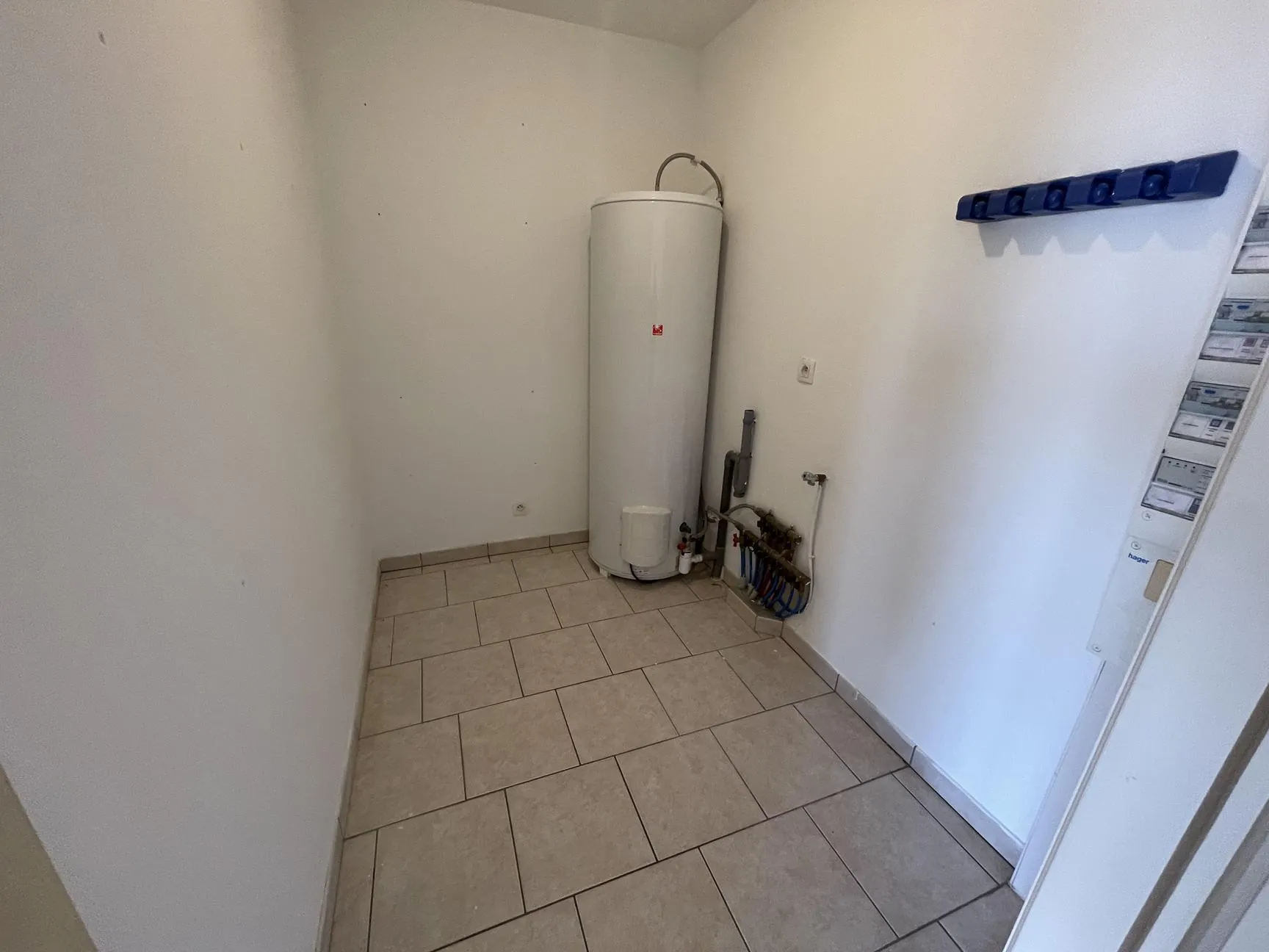 Appartement T5 avec terrasse, garage et ascenseur à Golbey - Prix 218 000 € 
