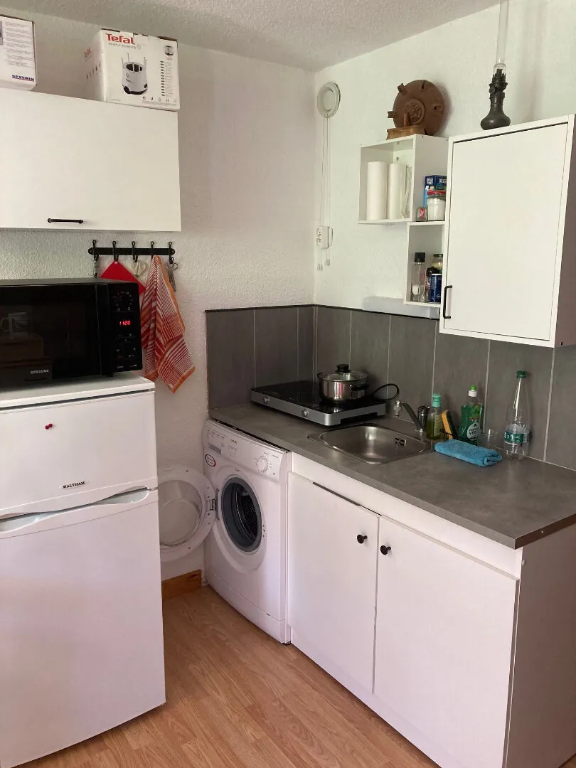 Appartement rénové de 23 m² avec balcon et cellier à Vars, proche télésièges Sainte-Marie 
