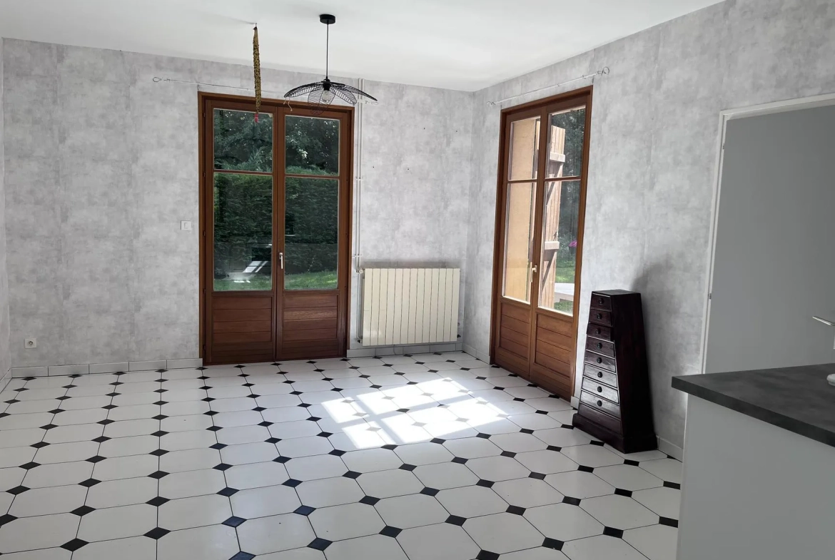 Maison à Épinal de 5 chambres avec grand terrain – Idéalement située 
